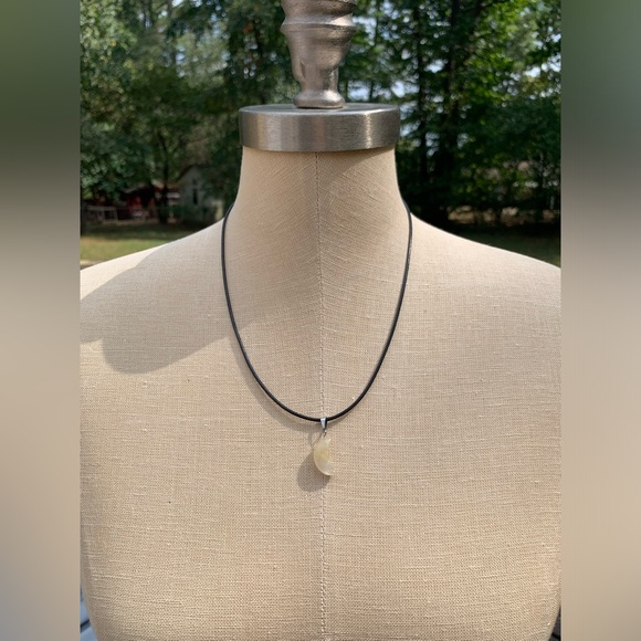 Handmade Genuine Stone Moon Amulet Necklace - Picture 8 of 12